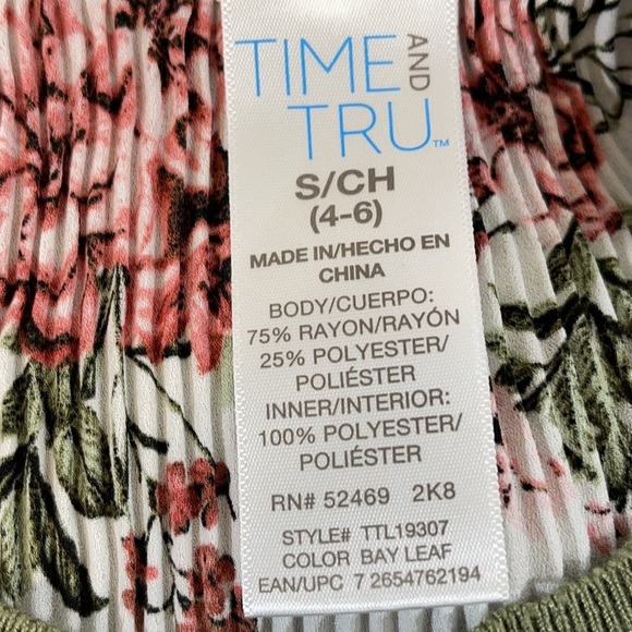 Time and Tru Split Back 2fer Mixed Media Sweater S - Picture 6 of 8
